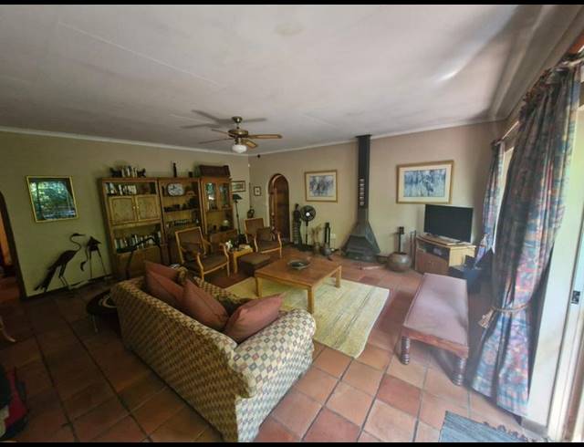 FARM FOR SALE IN LAEZONIA